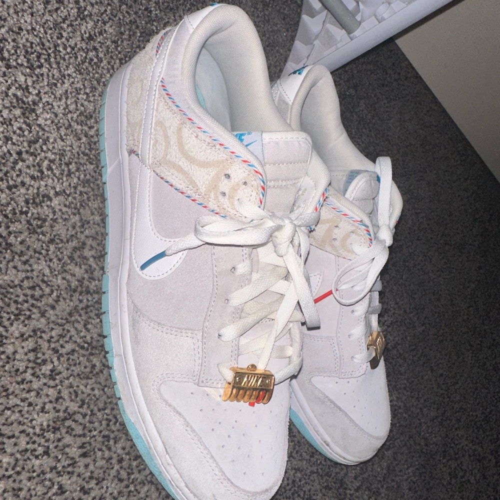 Nike dunks barber school